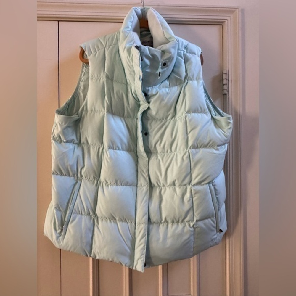 Eddie Bauer Women's Light Mint Green Puffer Vest Size 3x
